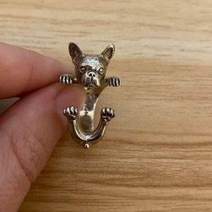 Nove 25 French bulldog ring
